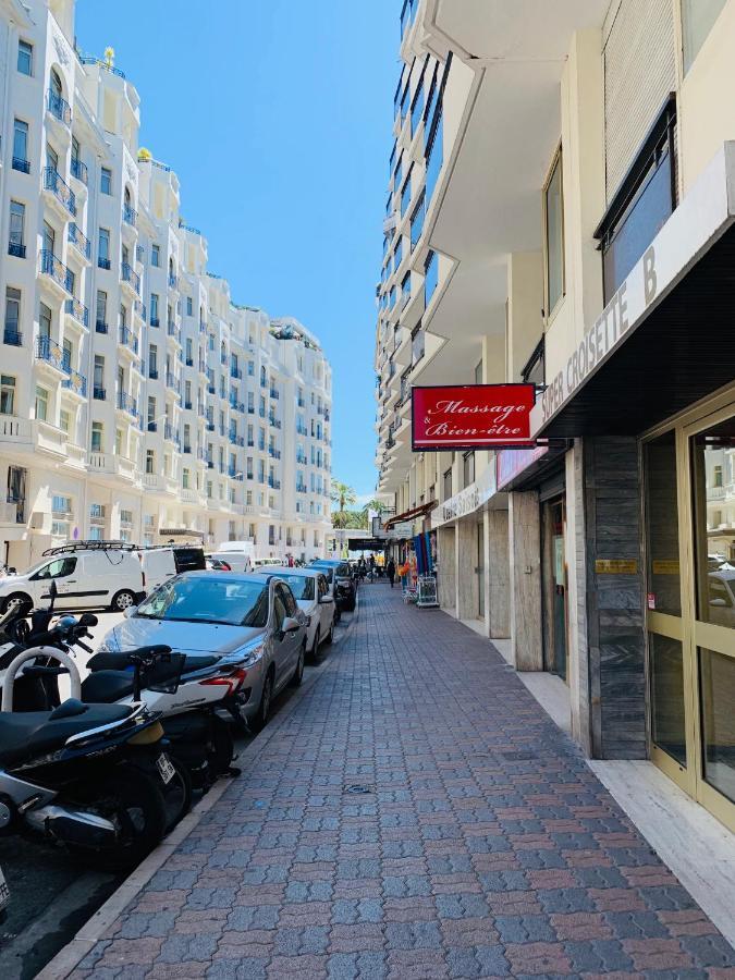 Apartment 3 Mins From The Cannes